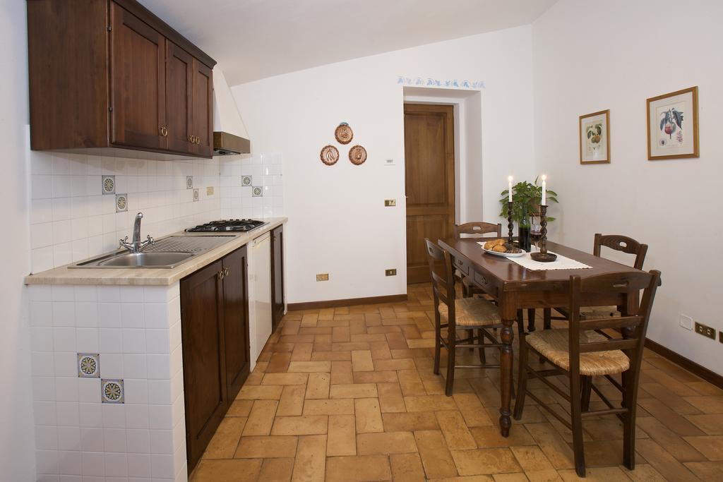 Brigolante Guest Apartments อัสซิซี ห้อง รูปภาพ